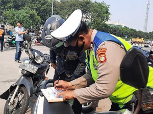 Pemotor Keberatan Tilang Gagal Uji Emisi Rp 250 Ribu: Gimana Bayar Servis?