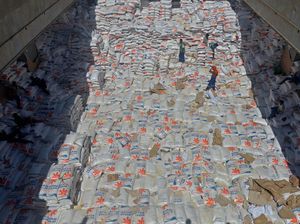 RI Mau Impor Beras 1,5 Juta Ton, Bulog Negosiasi ke Thailand hingga Pakistan