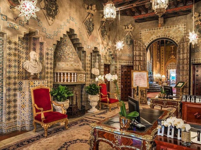 Rumah Mewah Donald Trump The Mar-a-Lago
