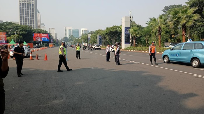 Suasana Uji Coba Tilang Uji Emisi di Kawasan Senayan (Adrial/detikcom)