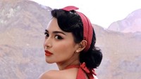 Wika Salim menyebut lagu barunya diciptakan oleh Pasha Ungu. (Foto: dok Milana Musik)