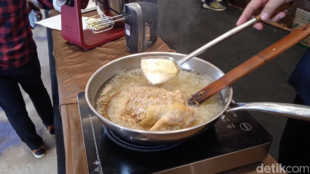 Istimewa! Ini Tips Bikin Ayam Buang Tulang ala Chinese