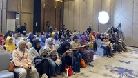 Menggunakan area ruangan Ballroom Grand Tiara 1, hampir 100 peserta mendaftarkan dirinya untuk acara ini. Sejak pagi hari puluhan peserta sudah tiba dan menunggu. Foto: detikcom