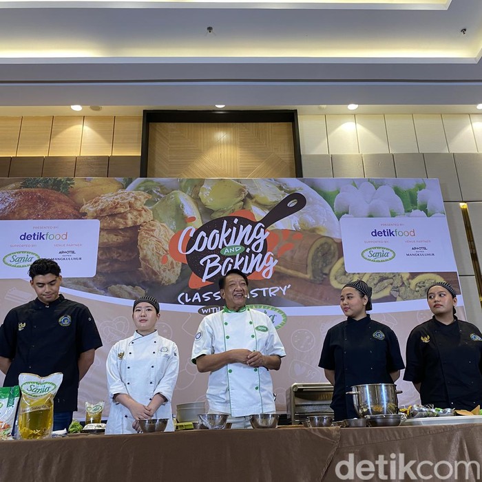 Cooking class and baking class