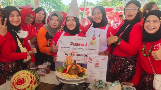 Finalis lomba masak nasi goreng khas Mbak Ita Semarang berasal dari PKK Kamboja Jangli, Sabtu (26/8/2023).