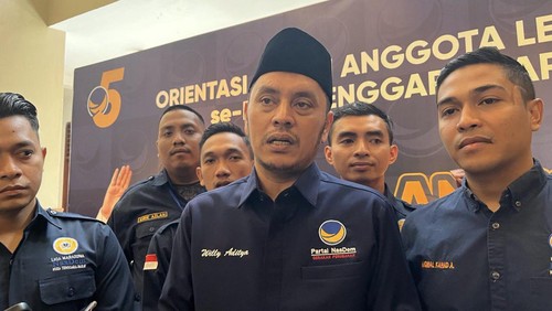 Ketua DPP Partai NasDem Willy Aditya seusai melantik pengurus DPW NasDem NTB di Mataram, Sabtu (26/8/2023). (Foto: Helmy Akbar/detikBali)