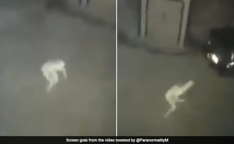 Penampakan hantu di kamera