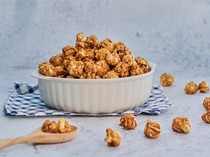 Resep Popcorn Caramel yang Lezat dan Mudah, Pakai Gula Palem