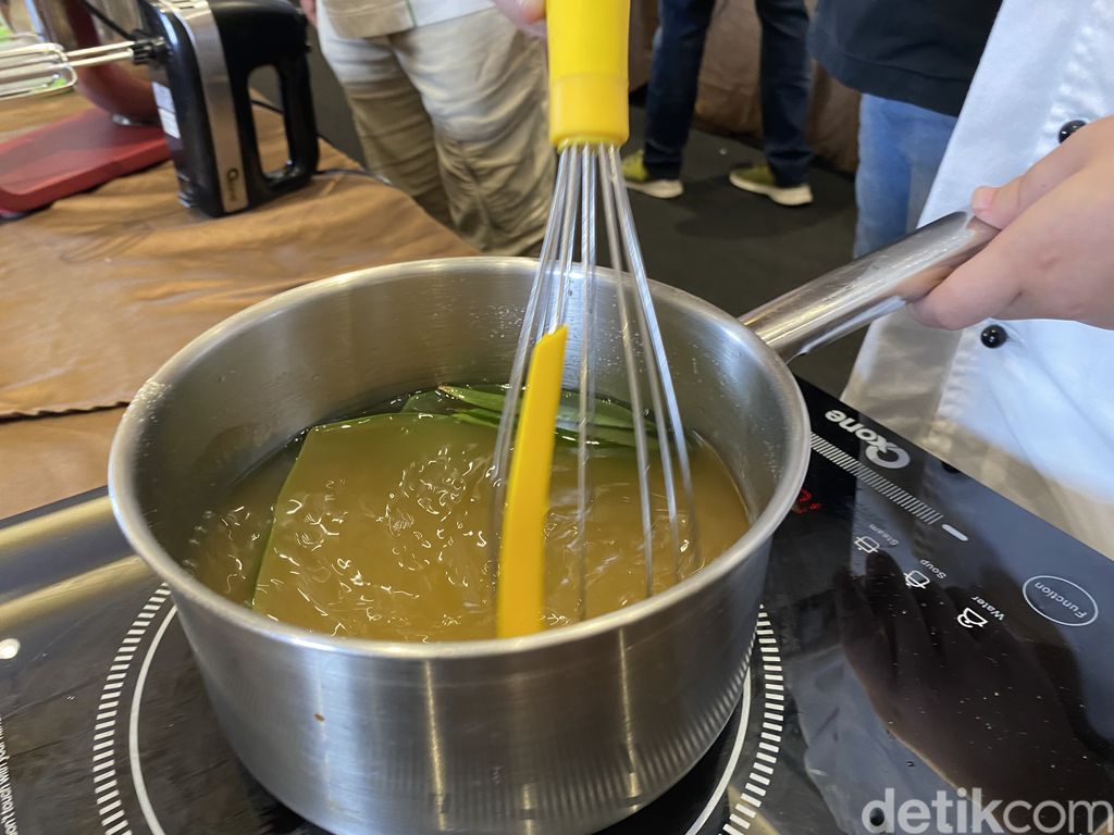 Tips membuat es teler cake ala chef Yongki Gunawan