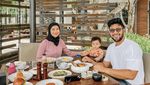 Romantisnya Irish Bella Saat Kulineran Bareng Ammar Zoni