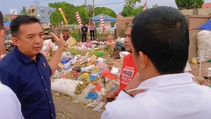 Tangkapan layar Pj Wali Kota Pekanbaru sidak tumpukan sampah