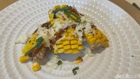 Ada lagi menu Gochujang Corn Ribs. Dimana chef Barbara memadukan jagung dengan saus gochujang khas Korea yang pedas. Foto: Detikcom / Atiqa Rana