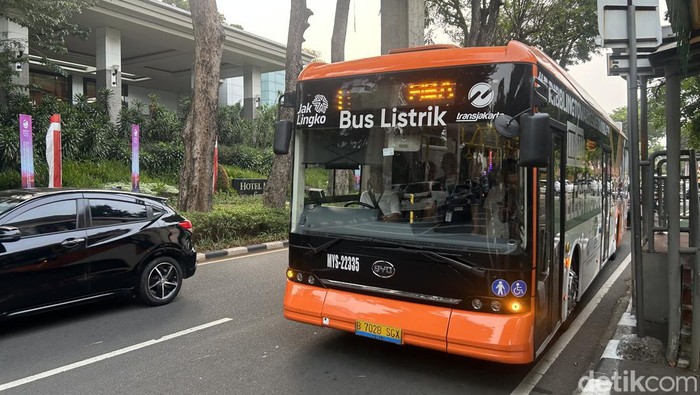Bus Listrik menjadi salah satu layanan moda transsportasi dalam gelaran FIBA World Cup 2023 di Jakarta.