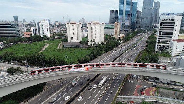 LRT Jabodebek & Stasiunnya jelang operasi Senin (28/8)