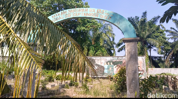 Monumen Membramo yang kondisinya seperti tidak terawat. (Farid Achyadi Siregar/detikSumut)