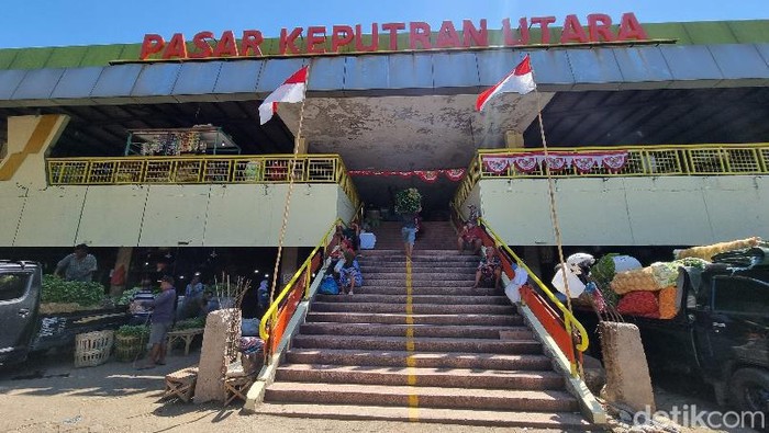 pasar keputran surabaya