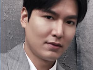 Pipi Chubby Lee Min Ho Jadi Sorotan di Pemotretan Terbaru, Bikin Pangling