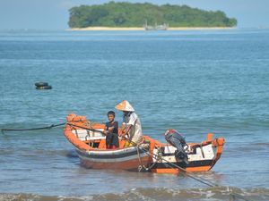 Bos Telkomsat: Starlink Bermanfaat untuk Komunikasi Nelayan di Laut