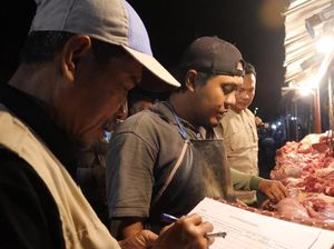 RPH Surabaya Temukan 500 Kg Daging Sapi Diduga Gelonggongan