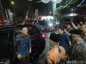 Anies hingga AHY Hadiri Pagelaran Wayang Kulit di DPP PKS