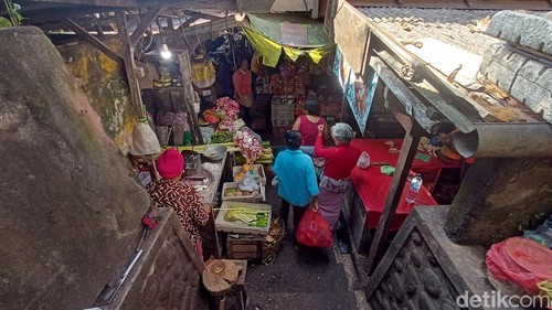 Suasana Pasar Induk Tabanan yang akan menjadi sasaran penerapan e-Retribusi.