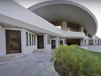 10 Rumah Selebriti yang Dianggap Aneh, Kok Bisa Begini?