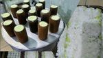 20 Kue Putu Bambu yang Harum Legit Ada di Sini