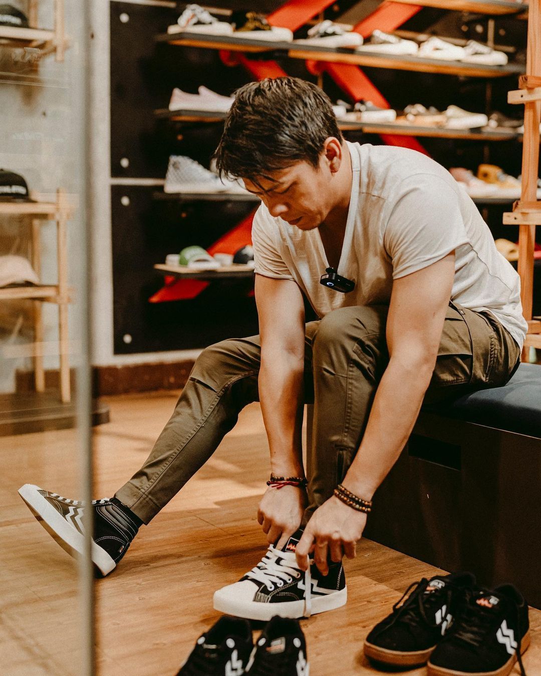 Ariel Noah, akan memandu Sobat Shopee berbelanja berbagai produk terbaik brand lokal Geoff Max di Shopee Live. (Dok. instagram/arielnoah)