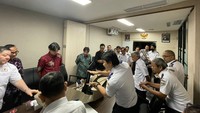 Berdasarkan hasil rapat ini, AHM membuka jalur penyampaian keluhan terkait rangka eSAF melalui layanan telepon 1-500-989, email customercare@astrahonda.com atau sms di 0811-9-500-989. Foto: Dok. Kementerian Perhubungan