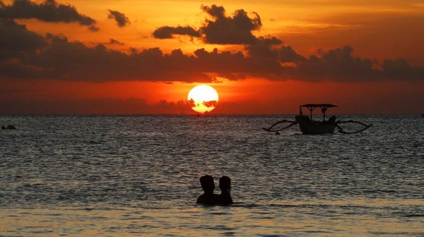 13 Tempat Berburu Sunset di Bali dengan View Memukau, Yuk Melali