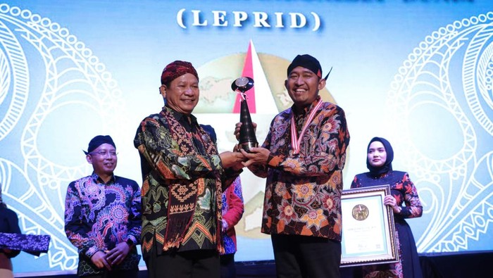 Cak Fauzi