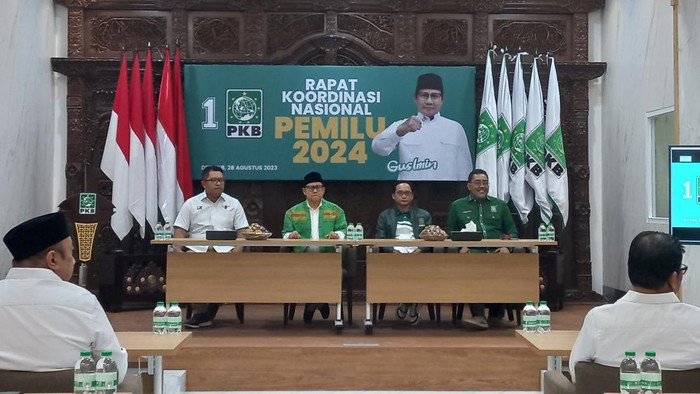 Cak Imin membuka Rakornas Pemilu 2024, di DPP PKB, Jakarta Pusat, Senin (28/8/2023). Cak Imin mengatakan PKB merupakan partai yang dibutuhkan oleh semua kekuatan.