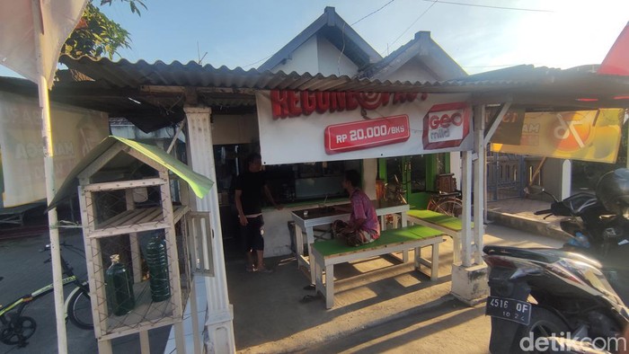 Desa Randegan, Tanggulangin, Sidoarjo yang tidak ada satupun penjual nasi.