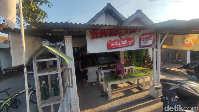 Desa Randegan, Tanggulangin, Sidoarjo yang tidak ada satupun penjual nasi.
