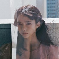 “Sudah banyak spekulasi tentang ini, dan aku sering mendapatkan bully dari akun-akun bodong yang mengungkap nama anak-anakku dan mencari foto mereka. Aku sudah sampai di titik tak mau merahasiakan lagi,” jelasnya. Foto: dok. Instagram/@ fujisakinagi