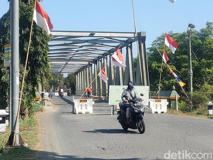 Jembatan Glagah, Kabupaten Kulon Progo, DIY, Senin (28/8/2023).