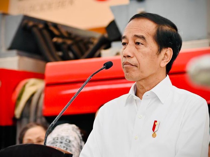 Jokowi Resmikan LRT Jabodebek