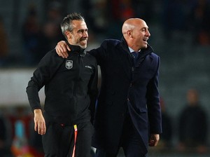 Pelatih Timnas Putri Spanyol Kini Ikut Kritik Luis Rubiales!