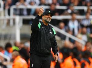 Balas Dendam Klopp ke Asisten Pelatih Newcastle yang Menyuruhnya Diam