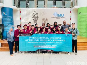 16 Mahasiswa FK Ciputra Surabaya Kuliah di Malaysia Selama 2 Pekan