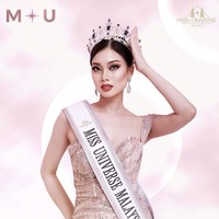 Inilah pemenang Miss Universe Malaysia 2023 Serena Lee. Kemenangan Serena menuai pro dan kontra karena sebelumnya pihak Miss Universe global memberikan pernyataan terkait pembatalan acara Miss Universe Malaysia 2023 imbas kasus pelecehan seksual di Miss Universe Indonesia 2023. Foto: Instagram/@missuniverse_malaysia