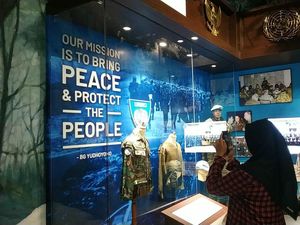 Melihat Isi Museum dan Galeri Seni SBY-Ani di Pacitan