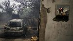 Penampakan Mobil-Motor Gosong Gegara Kebakaran Hutan di Yunani