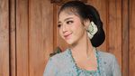8 Pesona Prigel Pangayu, Sinden Campur Sari yang Viral karena Kecantikannya