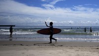 Pembangkit listrik tenaga nuklir Fukushima Daiichi mulai melepaskan air limbah radioaktif yang telah diolah dan diencerkan ke Samudra Pasifik pada Kamis lalu.  