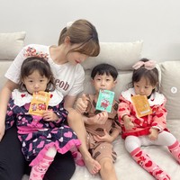 Setelah melahirkan anak kembar, Yulhee eks LABOUM mengungkap rahasianya bisa turun 29 kilogram. Dia mengandalkan minuman diet yang dikonsumsi setengah jam sebelum makan dan berolahraga di rumah. Foto: dok. Instagram @yul._.hee