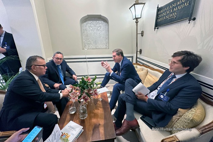 Menteri Perdagangan RI Zulkifli Hasan bertemu Menteri Perdagangan, Daya Tarik Ekonomi, dan Warga Negara Prancis di sela Pertemuan Tingkat Menteri Perdagangan dan Industri (Trade and Investment Ministerial Meeting/TIMM) G20 di Jaipur, India  pada 24—25 Agustus 2023.