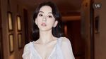 Kemesraan Aaron Kwok dan Moka Fang yang Lebih Muda 21 Tahun