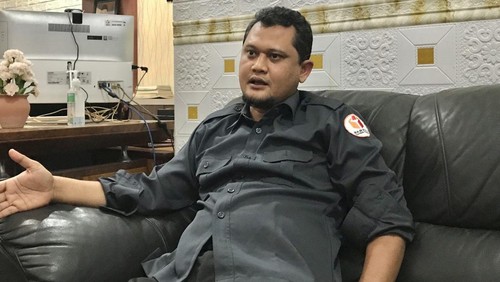 Ketua Badan Pengawas Pemilu (Bawaslu) Provinsi Nusa Tenggara Barat (NTB) Itratip saat ditemui di ruangannya pada Selasa (29/8/2023).