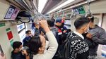 Dua Hari Beroperasi, LRT Jabodebek Mulai Disesaki Penumpang